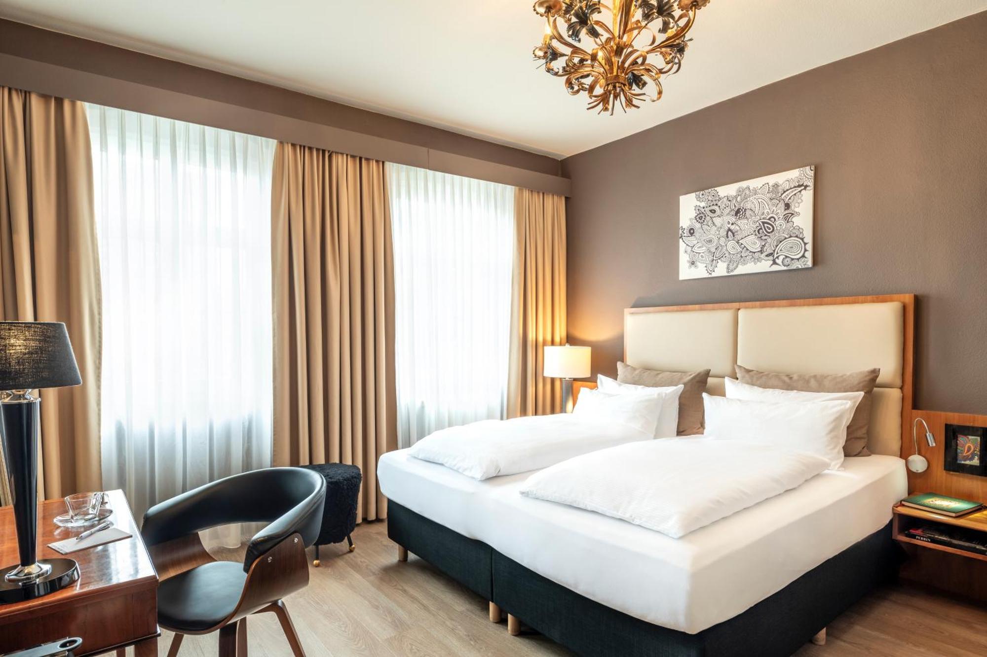Würzburger Hof **** Hotel 4*