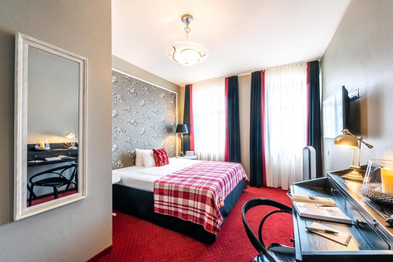 Würzburger Hof **** Hotel