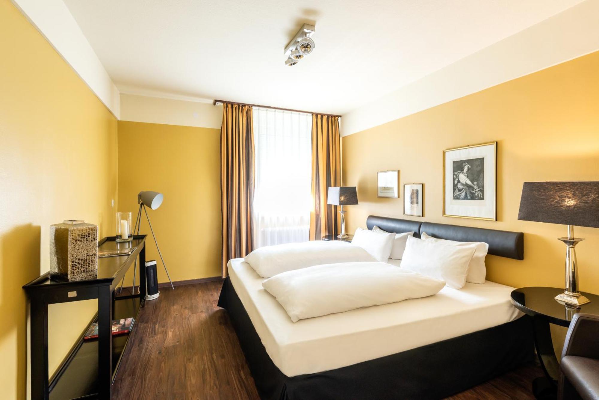 Hotel Würzburger Hof **** 4*