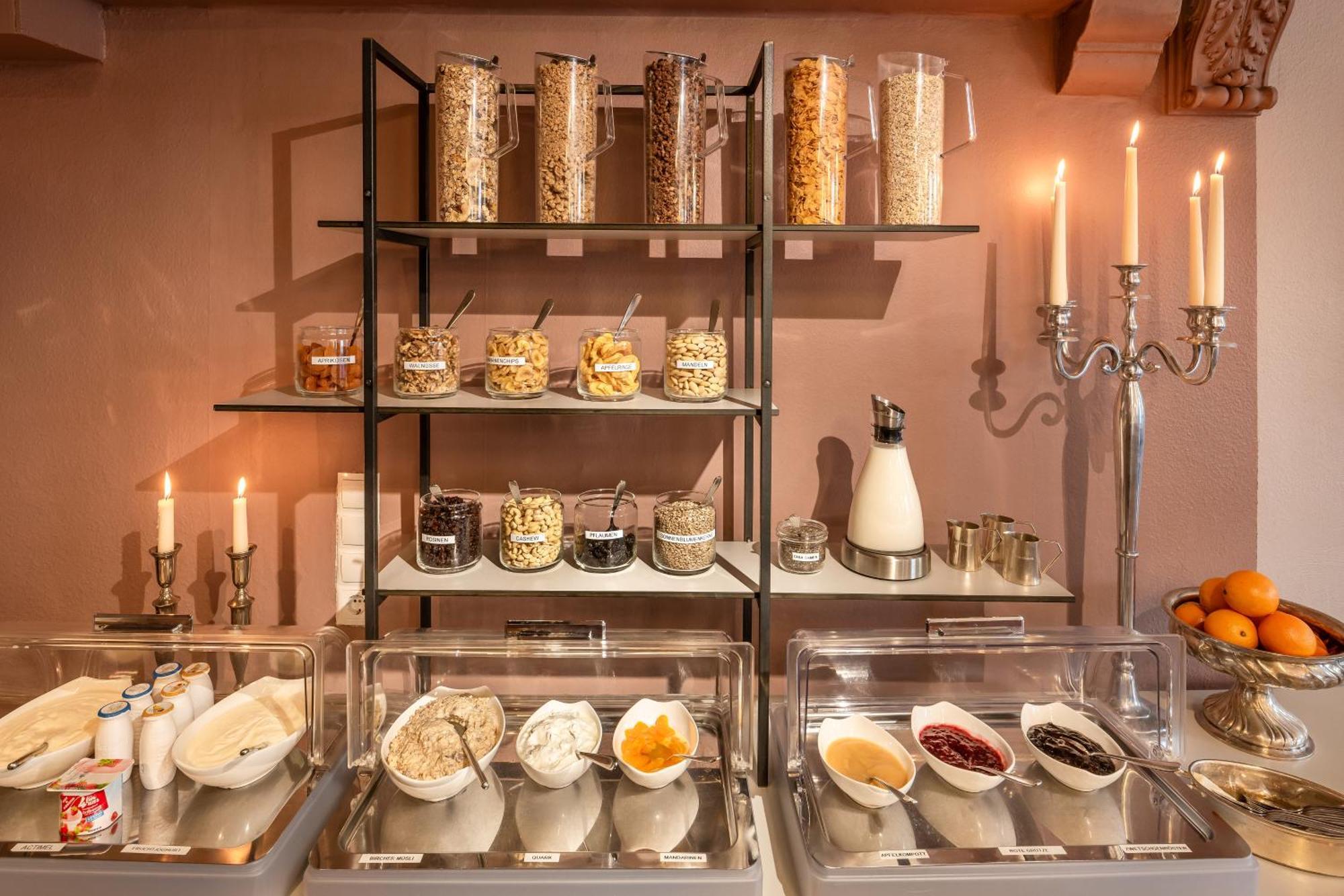 Hotel Würzburger Hof **** 4*