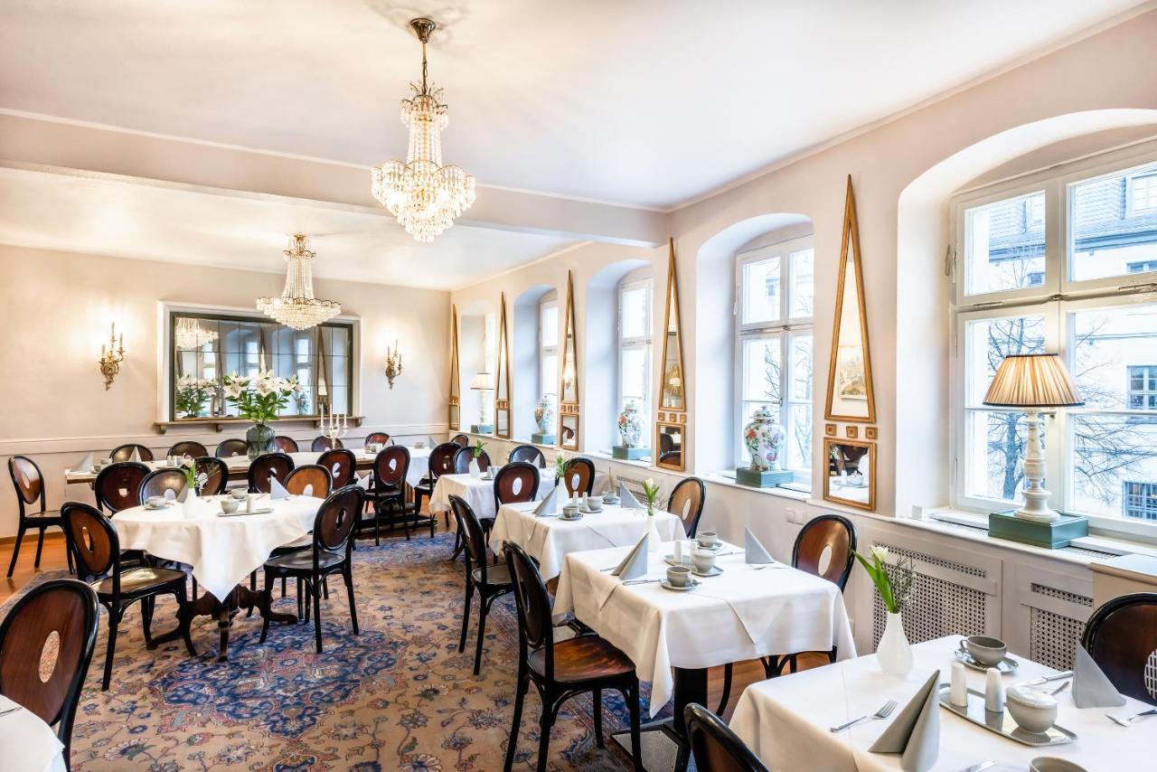 Würzburger Hof **** Hotel 4*